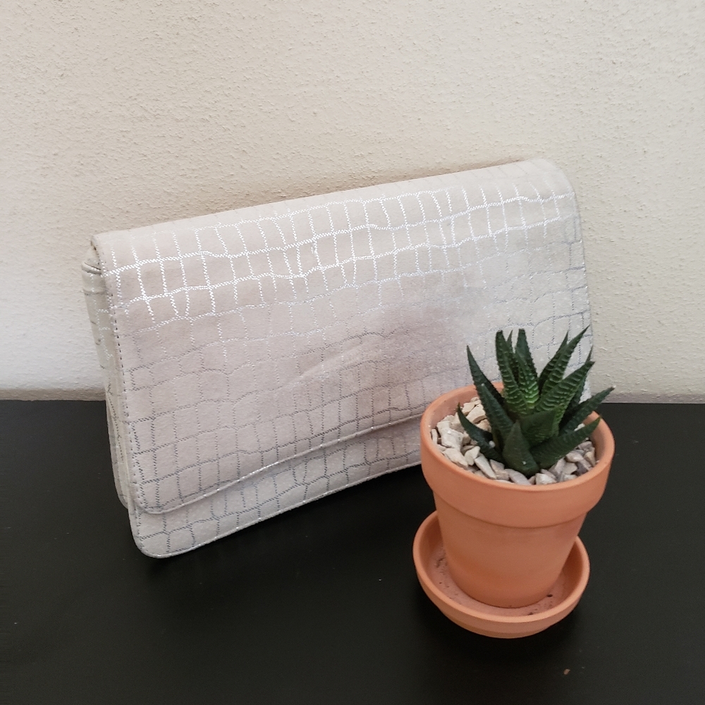 J. Renée purse